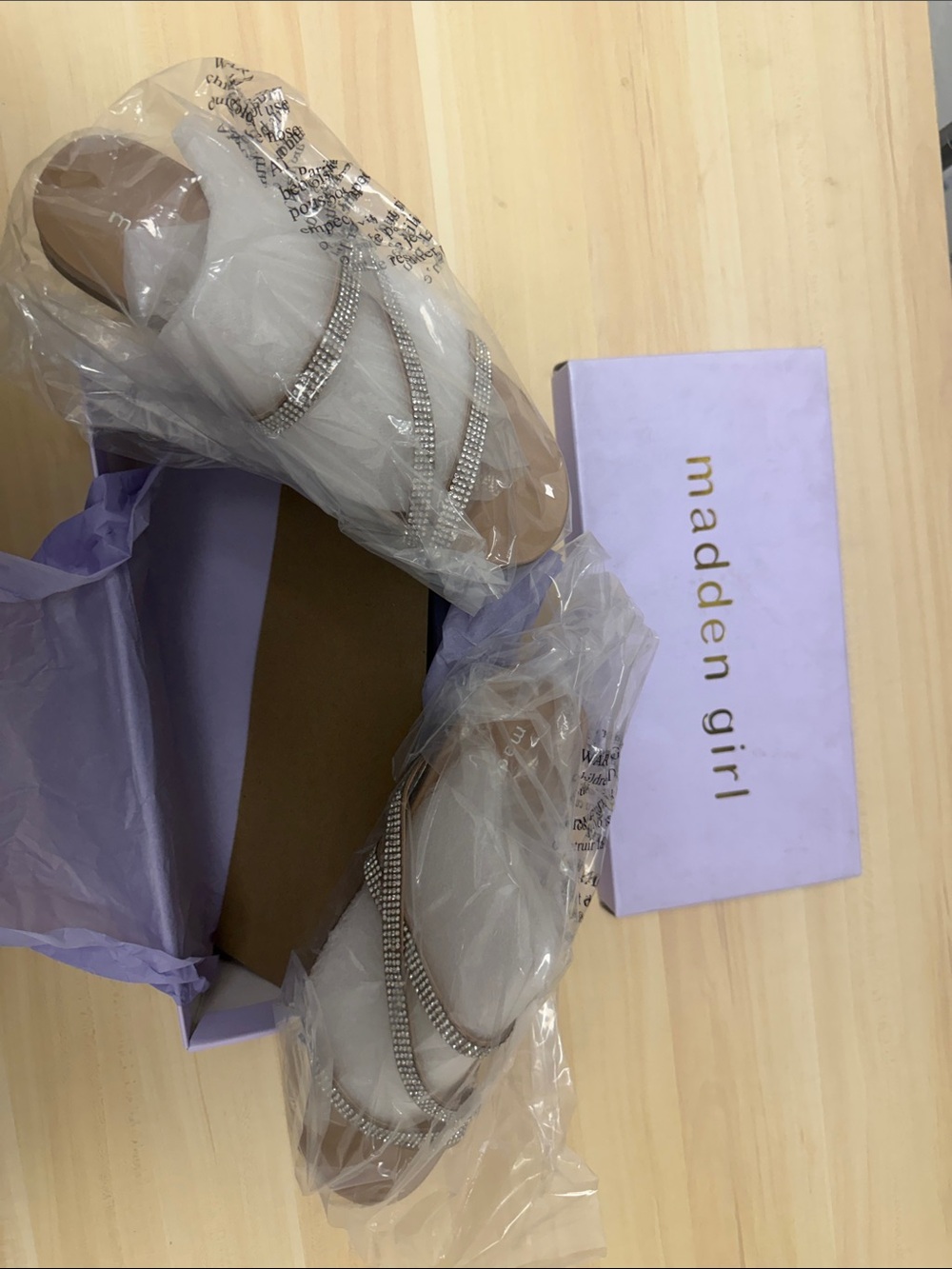 Madden Girl White Crystal-Embellished Slide Sandals size 5
